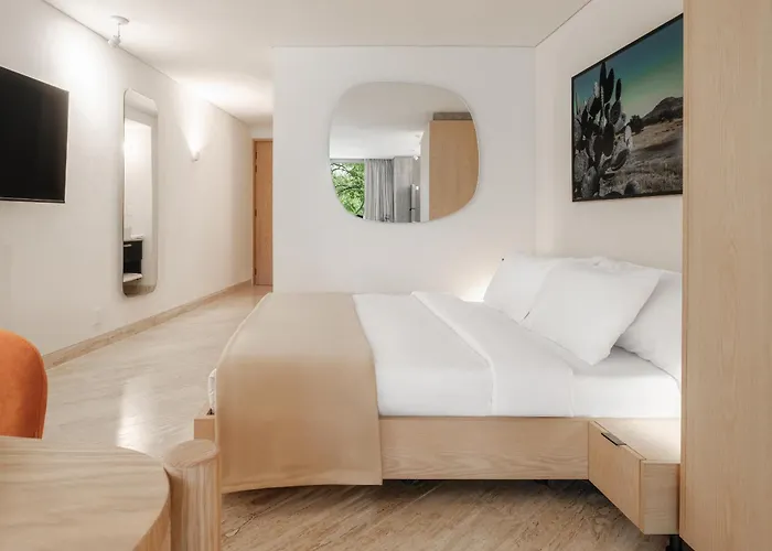 Nido Parque Apartahotel 4*